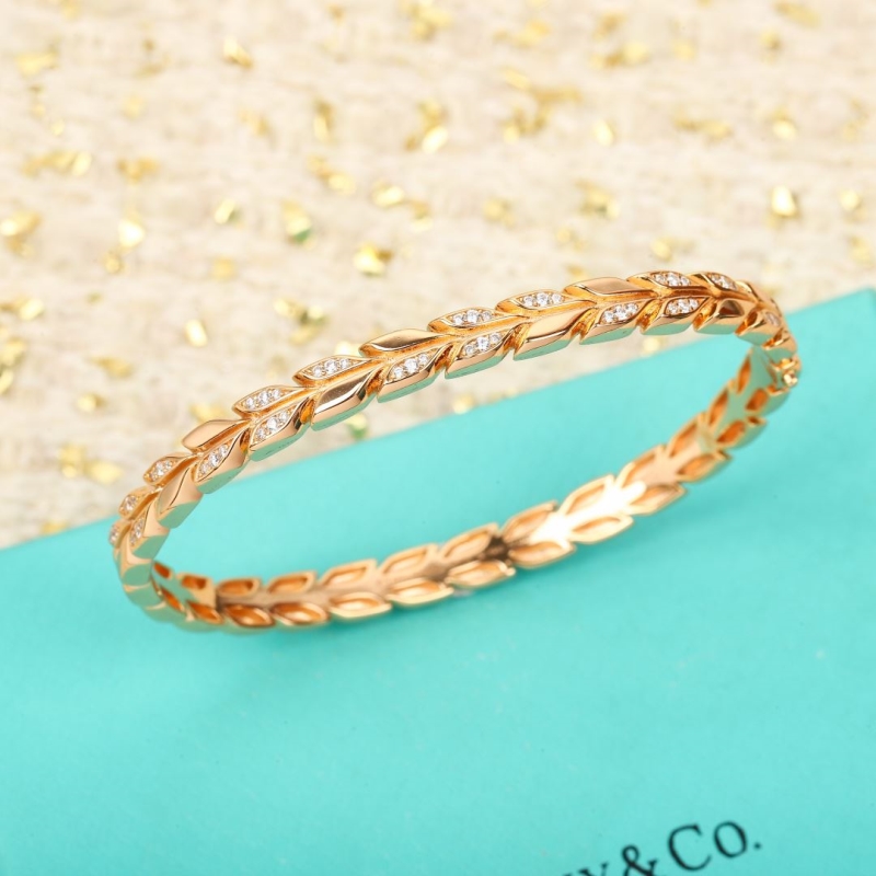 T*f*ny bracelets